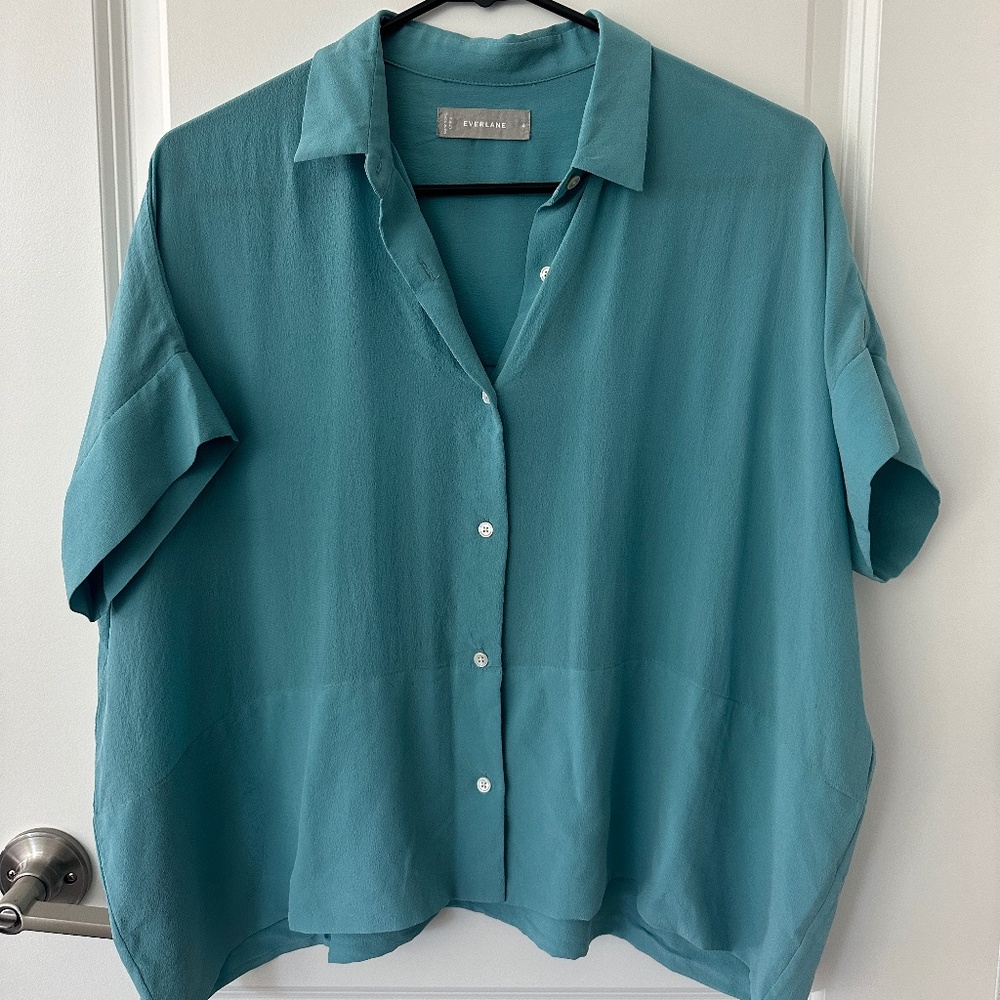 Everlane Washable Clean Silk Short-Sleeve Shirt in Aqua Blue Women's Size 4